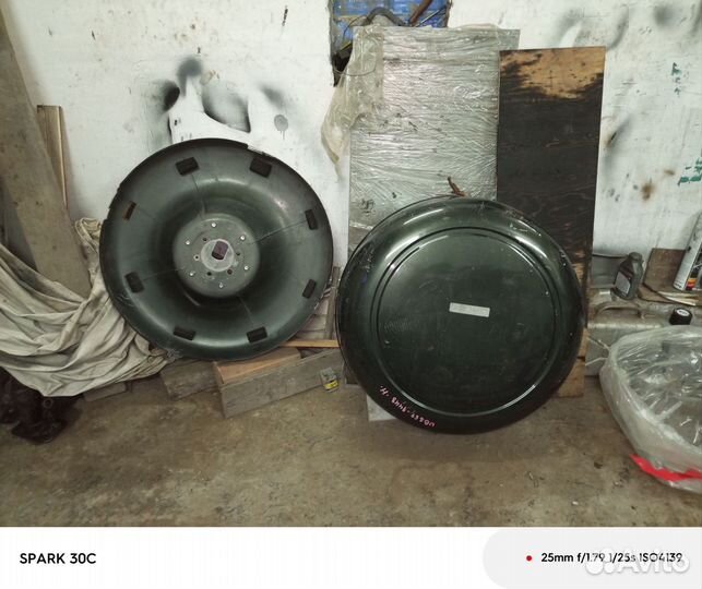 Колпак запасного колёса Isuzu berthorn