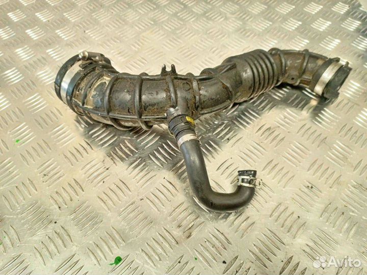 Патрубок турбины Renault Clio 3 (2005 - 2009)