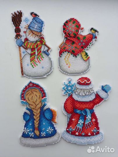 Новогодние игрушки