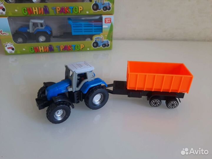 Синий трактор