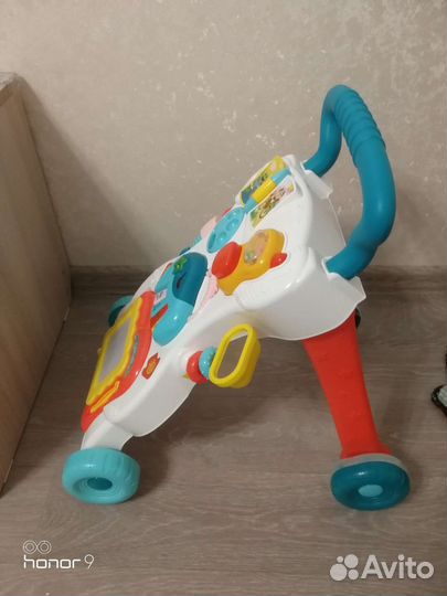 Детская машинка каталка