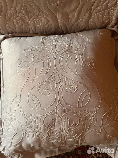Комплект для кровати покрывало и подушки