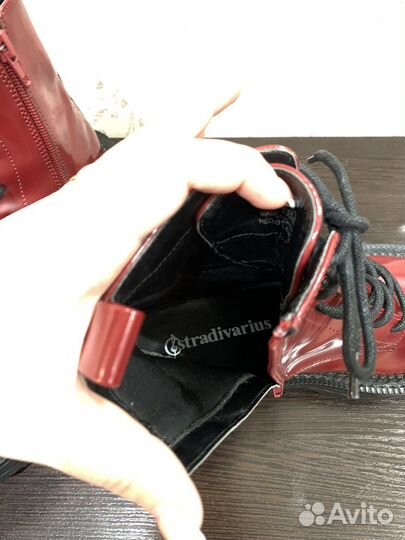 Осенние ботинки Stradivarius