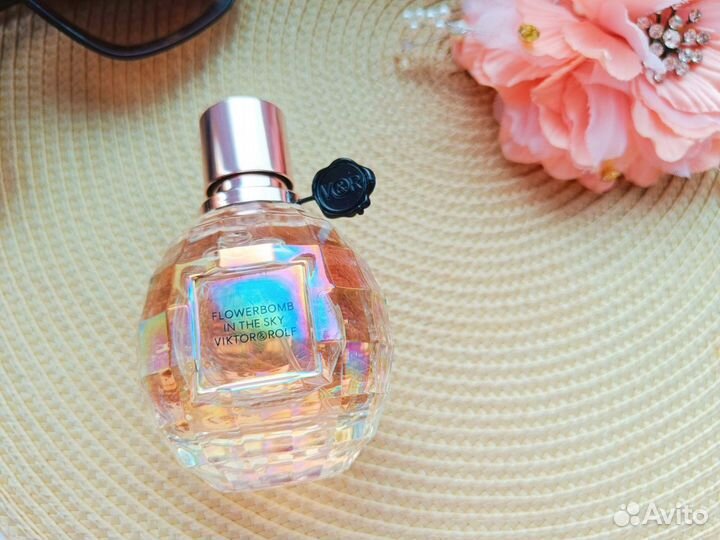 Духи женские Viktor Rolf Flowerbomb In the Sky