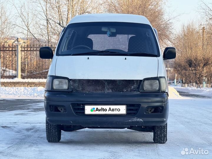 Toyota Town Ace 1.8 AT, 2003, 200 000 км