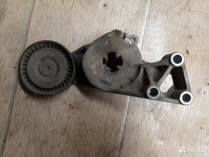 Натяжитель приводного ремня Skoda Octavia А5 1.6