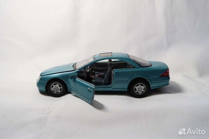 Mercedes-Benz CL600 модель 1:32