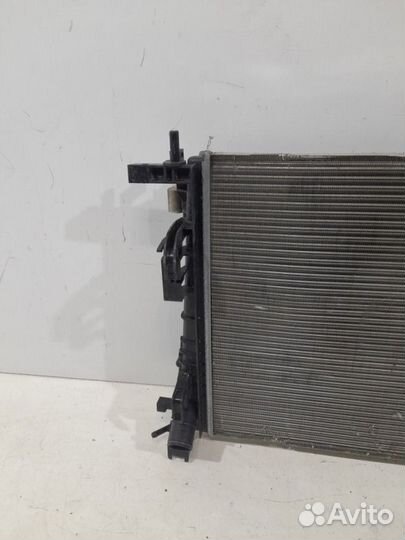 Радиатор охлаждения LADA Vesta 2015