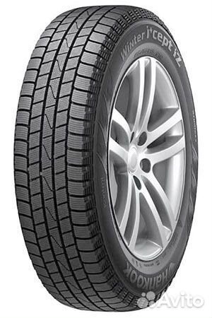 Hankook Winter I'Cept IZ W606 245/45 R17 99T