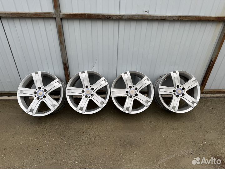 Диски на mercedes r17