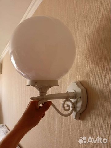 Светильники уличные настенные 2шт