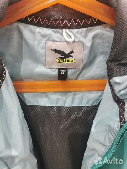 Ветровка для девочки