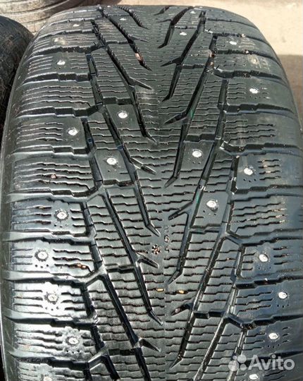 Nokian Tyres Hakkapeliitta 7 275/40 R20 99W