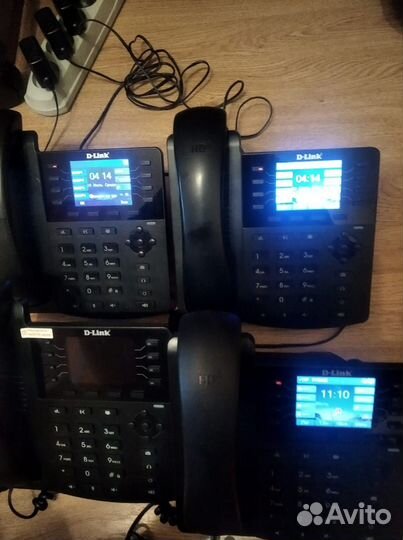 IP-телефон D-Link DPH-150S с цвет дисплеем