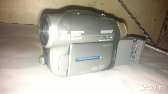 Видео камера sony DCR-DVD203E
