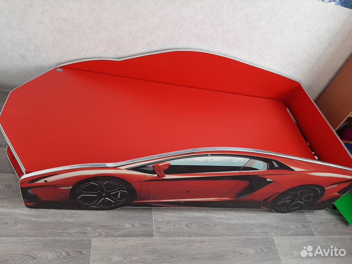 Кровать машинка