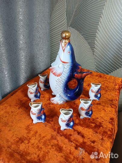 Графин фарфор со стопками СССР