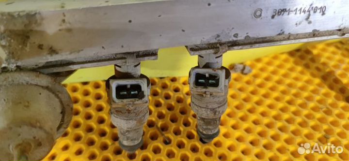 Рампа топливная Zaz Chance