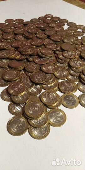 10-ти рублёвые и другие монеты, всего 330шт