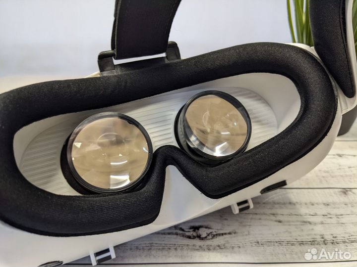 Очки виртуальной реальности shinecon с наушниками