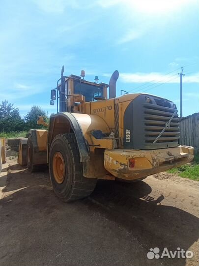 Фронтальный погрузчик Volvo L180F, 2008