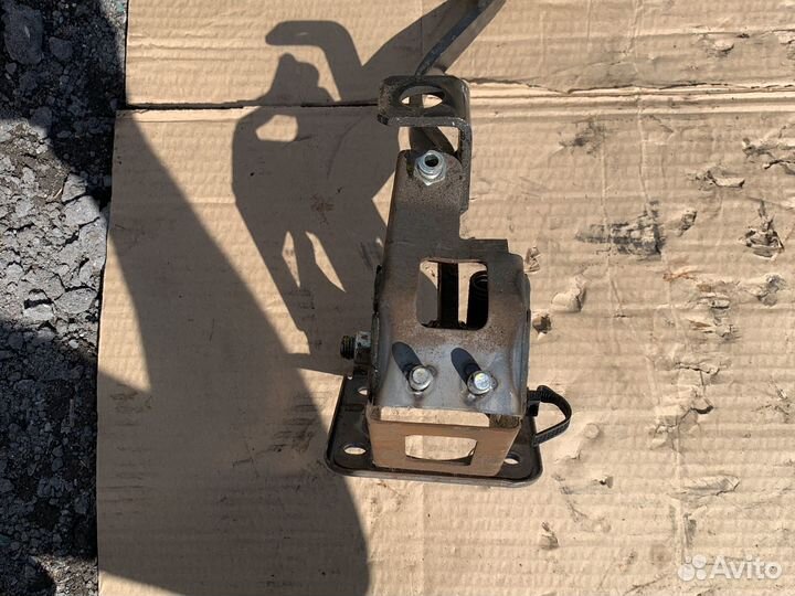 Педаль тормоза kia rio 2 АКПП