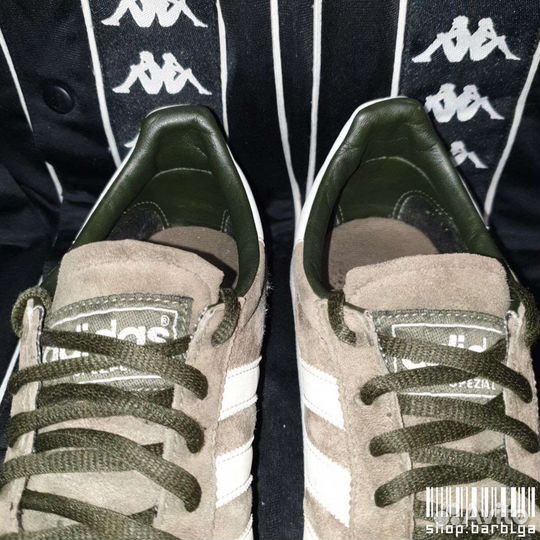 Кроссовки adidas