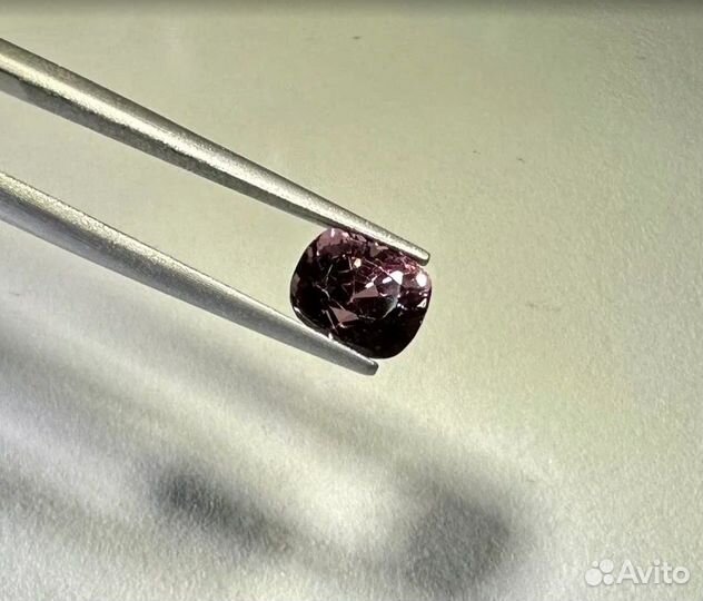 Фиолетовая ограненная Шпинель 2,59 карат