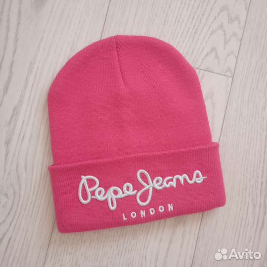 Шапка новая