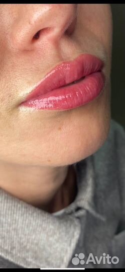 Татуашь бровей