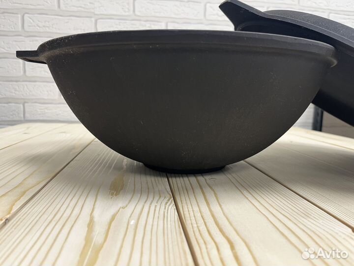 Казан чугунный Manoli 6 л с крышкой