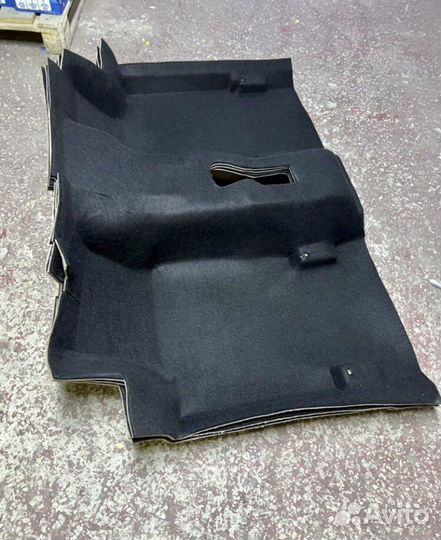 Ковер пола Нива 2121 люкс четырехслойный