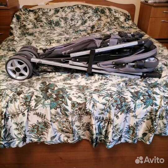 Коляска-трость фирмы Dauphin