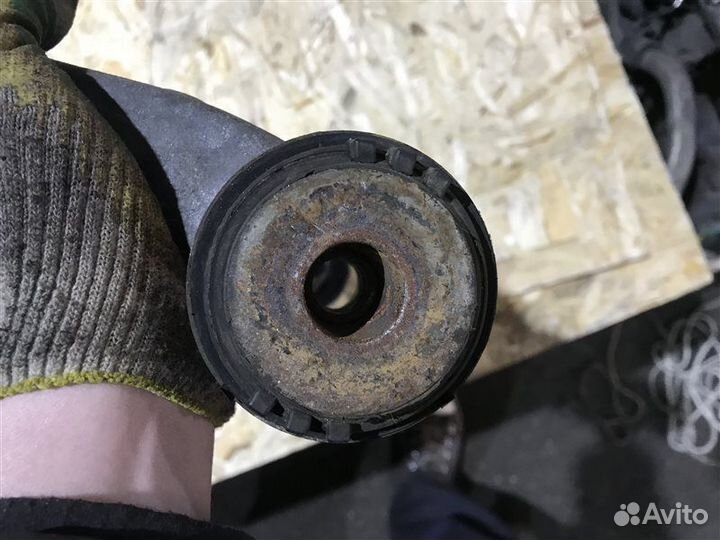 Рычаг передний правый Mercedes-Benz E-Class W211