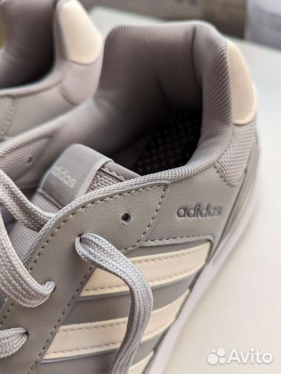 Adidas оригинал мужские кроссовки 46-46,5