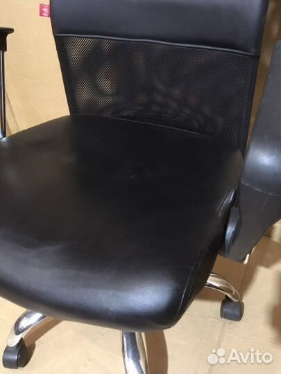 Компьютерное кресло
