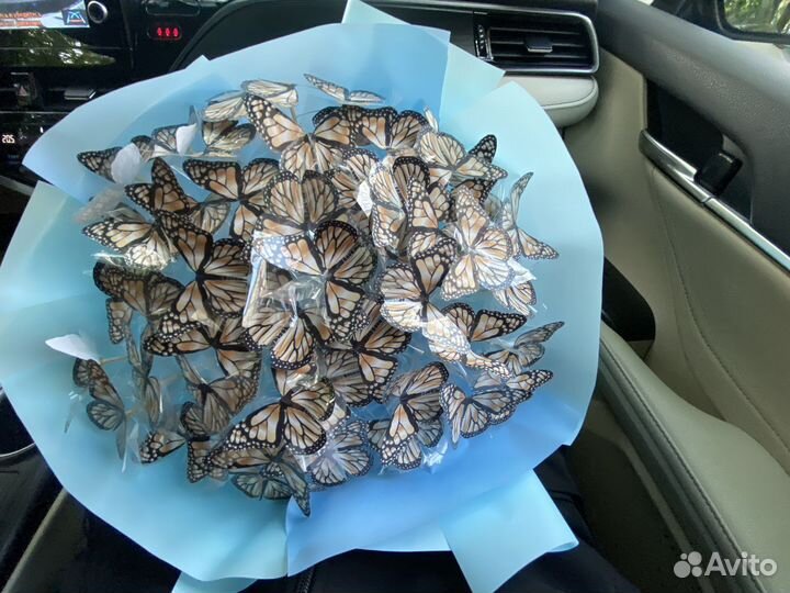 Букет из бабочек