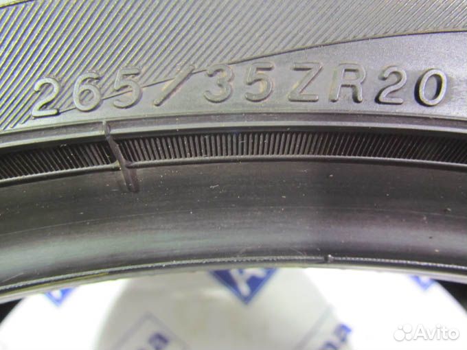 Yokohama Advan Sport V103 265/35 R20 93Q