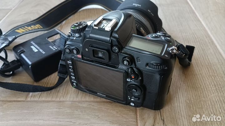 Nikon D 7000 + Sigma 30mm ex dc hsm 1:1.4