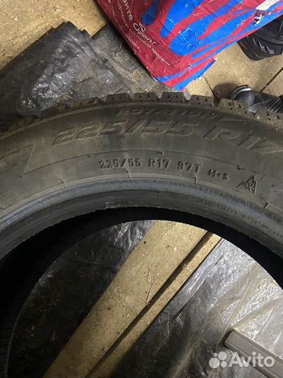 Pirelli Ice Zero 225/55 R17 97
