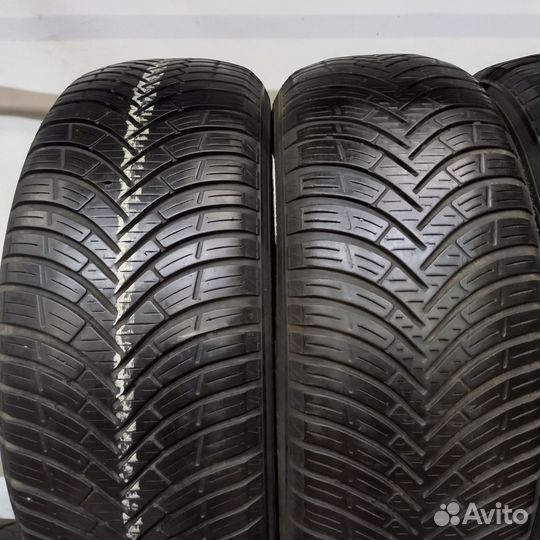 Kleber Quadraxer 2 215/60 R16