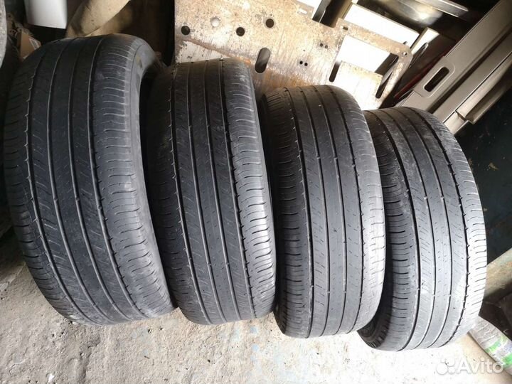 Michelin Latitude Tour HP 235/55 R18