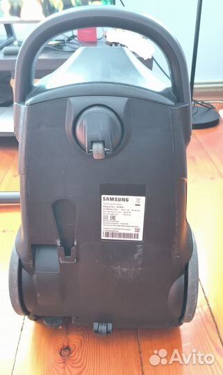 Пылесос бу Samsung SC8835 для сухой уборки