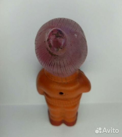 Игрушка резиновая Хоккеист-мальчик с клюшкой СССР