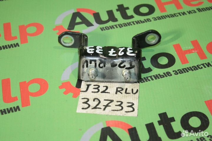 Петля двери nissan teana J32 задняя левая верхняя