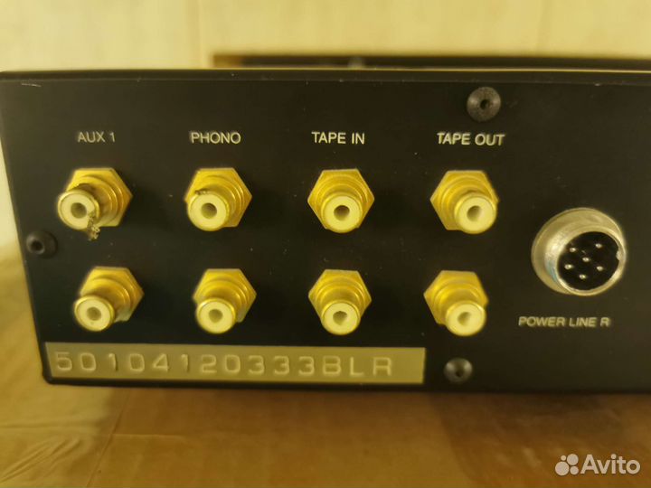 Ламповый предусилитель Melos MA-333