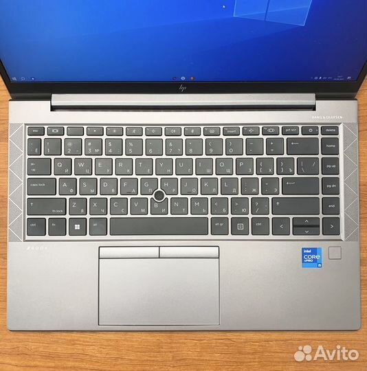 Ноутбук HP Zbook 14 G8 i5-1145g7/16GB/256GB