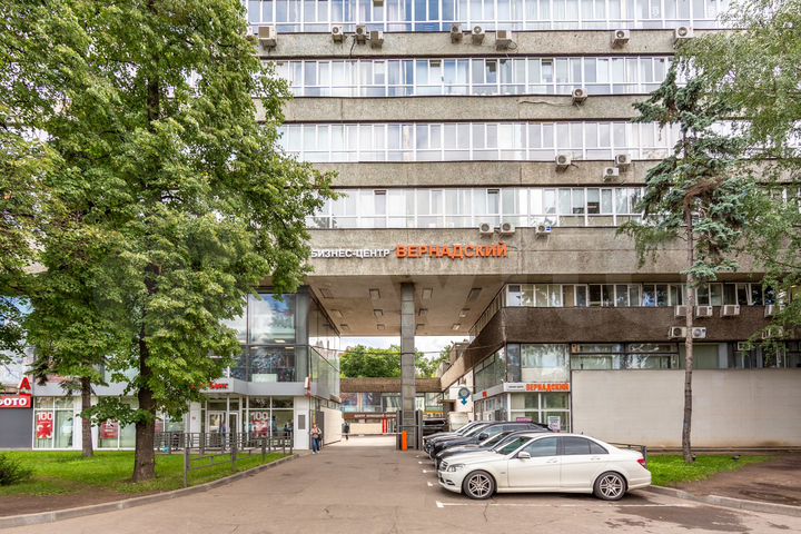 Сдам торговое помещение, 10.4 м²