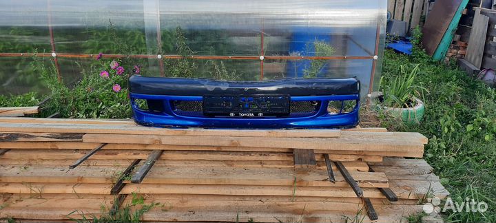 Бампер на таёта avensis