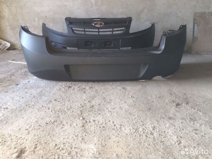 Продам бампер гранта